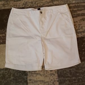 Lane Bryant Bermuda shorts, 24